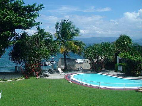 Harbor Lights Hotel And Restaurant Cagayan de Oro Exterior photo